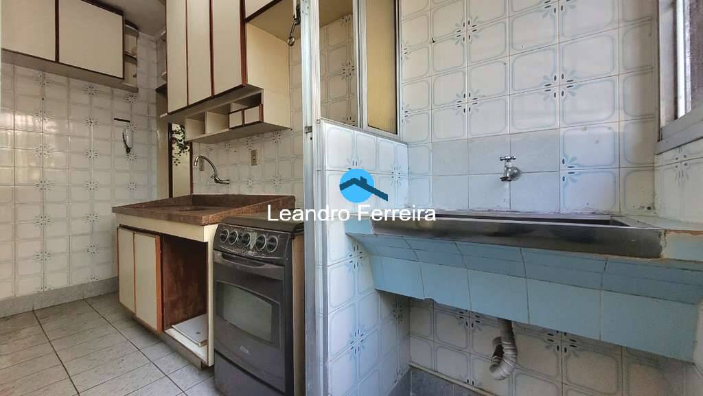 Apartamento à venda com 2 quartos, 49m² - Foto 12