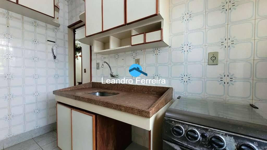 Apartamento à venda com 2 quartos, 49m² - Foto 14