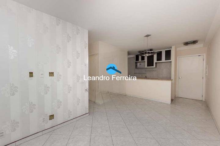 Apartamento à venda com 2 quartos, 58m² - Foto 1