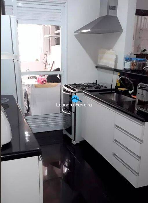 Apartamento à venda com 2 quartos, 80m² - Foto 8