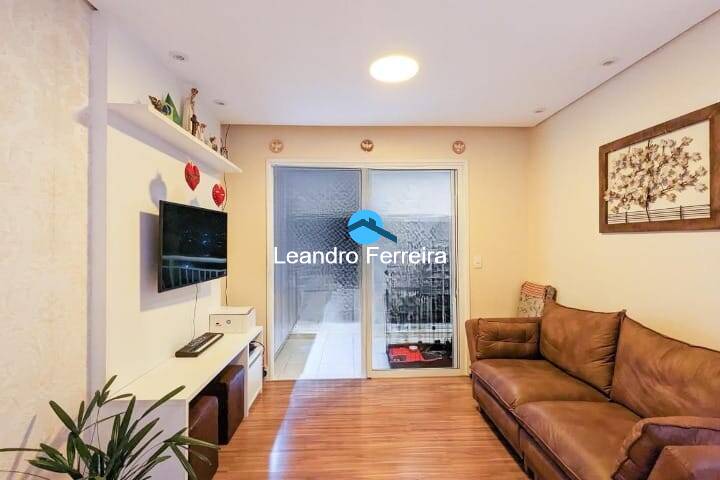 Apartamento à venda com 3 quartos, 80m² - Foto 1