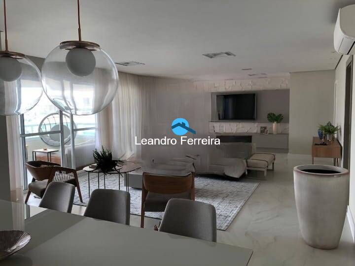 Apartamento à venda com 3 quartos, 237m² - Foto 5