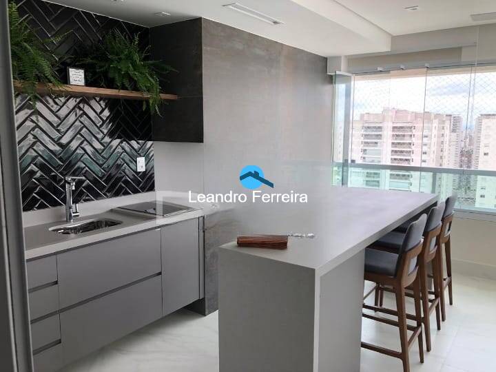 Apartamento à venda com 3 quartos, 237m² - Foto 7