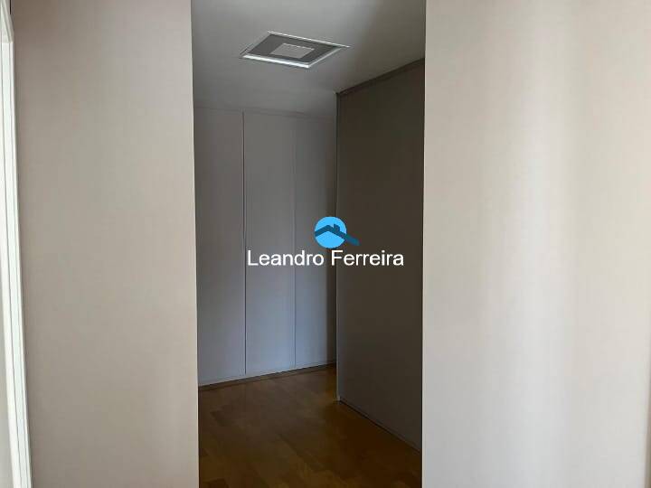 Apartamento à venda com 3 quartos, 237m² - Foto 14