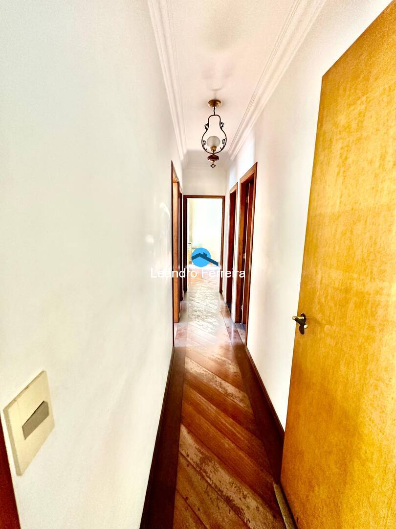 Apartamento à venda com 3 quartos, 150m² - Foto 7