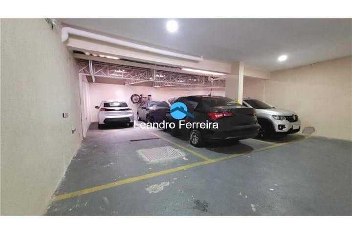 Apartamento à venda com 3 quartos, 99m² - Foto 31