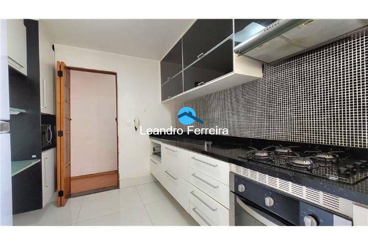 Apartamento à venda com 3 quartos, 99m² - Foto 11