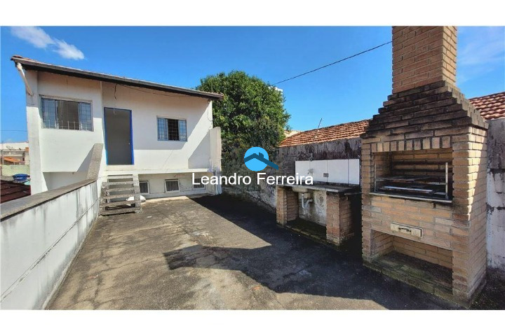 Casa à venda com 3 quartos, 216m² - Foto 27