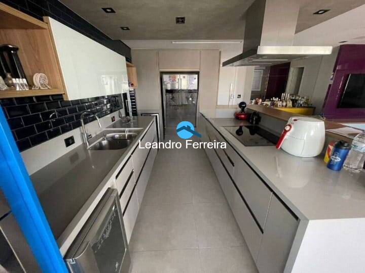 Apartamento à venda com 3 quartos, 124m² - Foto 12