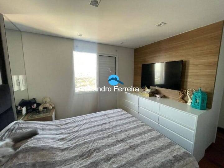 Apartamento à venda com 3 quartos, 124m² - Foto 18