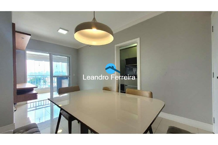 Apartamento à venda com 2 quartos, 77m² - Foto 3