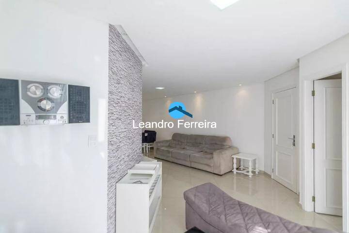 Apartamento à venda com 3 quartos, 137m² - Foto 3