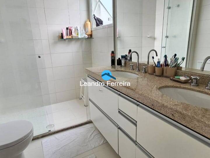 Apartamento à venda com 3 quartos, 155m² - Foto 18