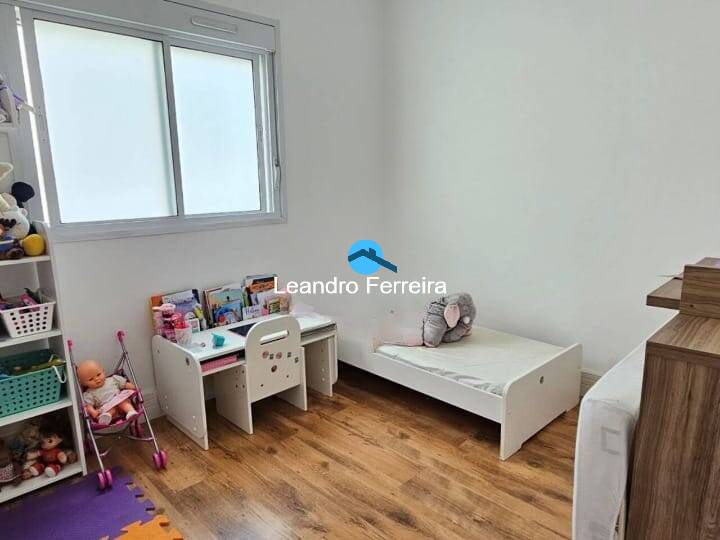 Apartamento à venda com 3 quartos, 155m² - Foto 9