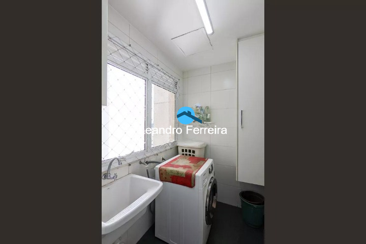 Apartamento à venda com 3 quartos, 130m² - Foto 11