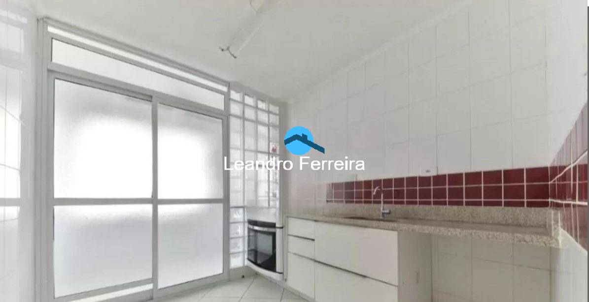 Apartamento à venda com 2 quartos, 76m² - Foto 4