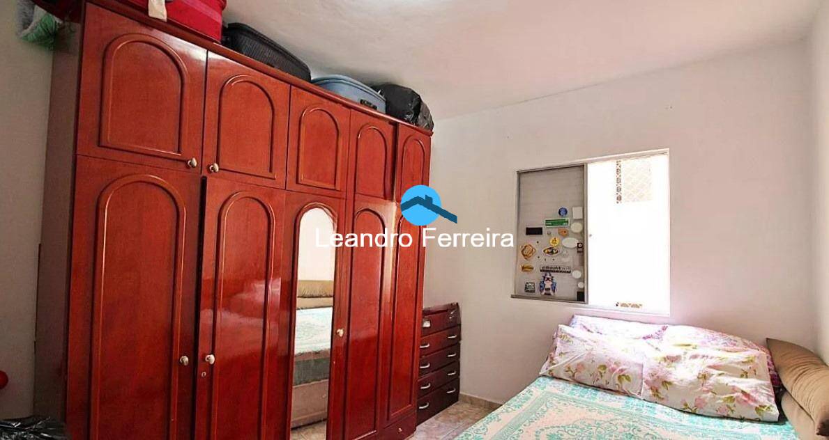 Apartamento à venda com 2 quartos, 66m² - Foto 12