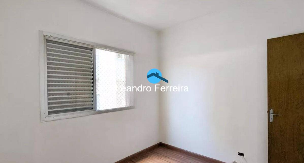 Apartamento à venda com 2 quartos, 60m² - Foto 13