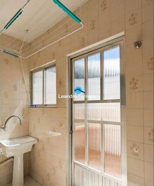 Apartamento à venda com 2 quartos, 60m² - Foto 17