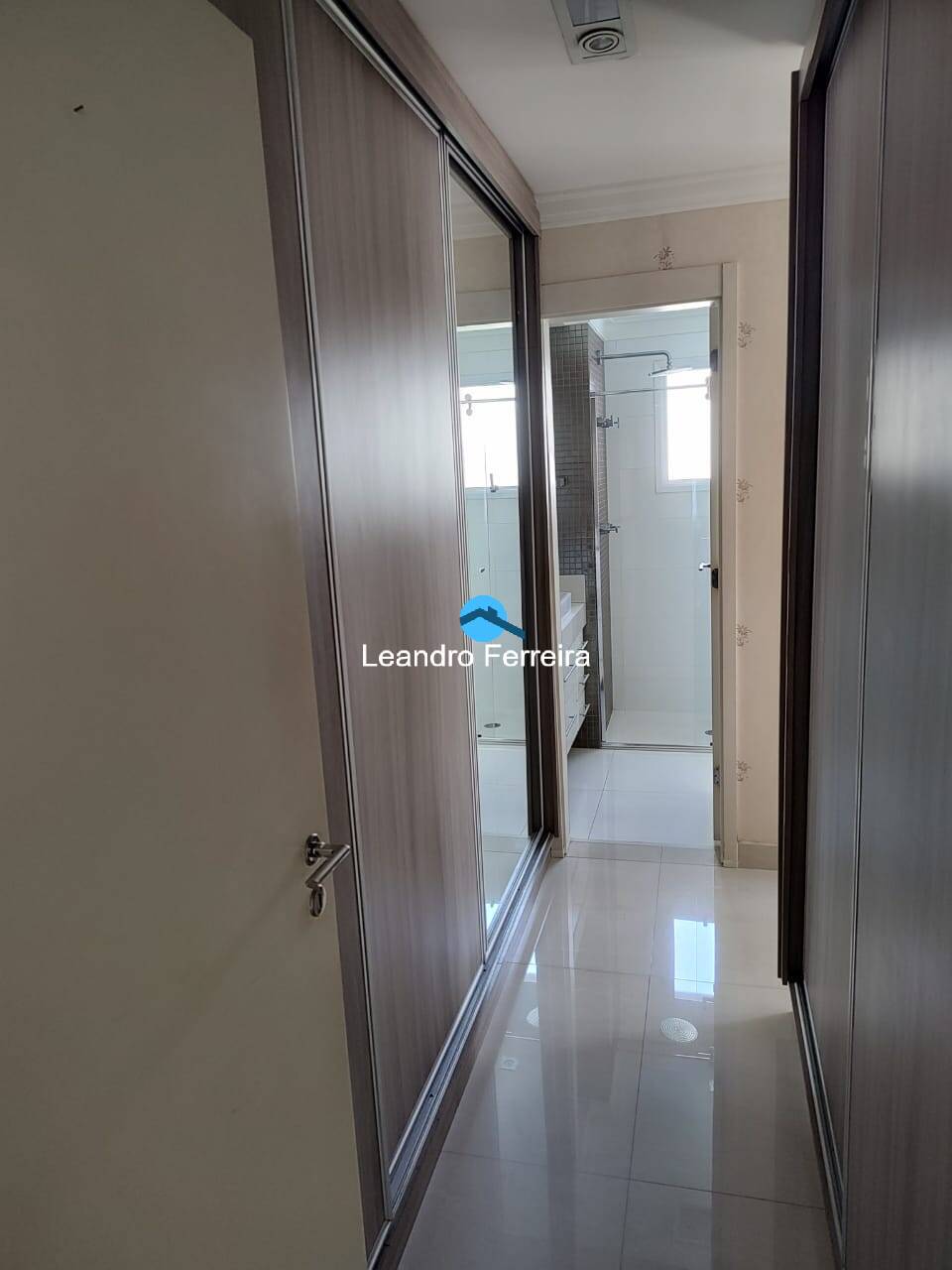 Apartamento à venda com 3 quartos, 106m² - Foto 13