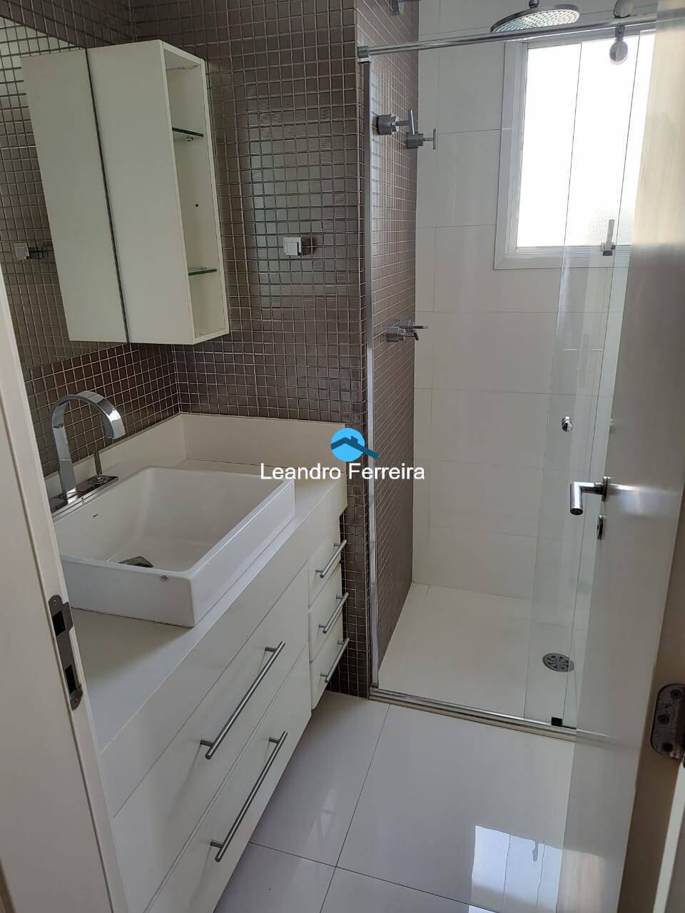 Apartamento à venda com 3 quartos, 106m² - Foto 12