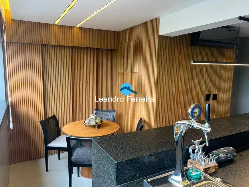 Apartamento à venda com 4 quartos, 200m² - Foto 7