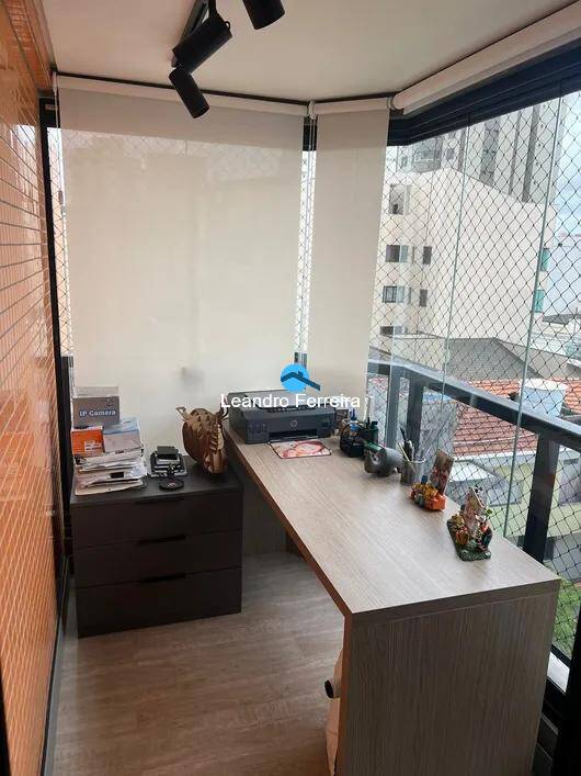 Apartamento à venda com 4 quartos, 200m² - Foto 6