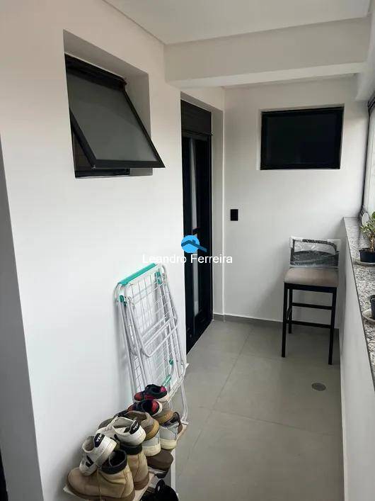 Apartamento à venda com 4 quartos, 200m² - Foto 18