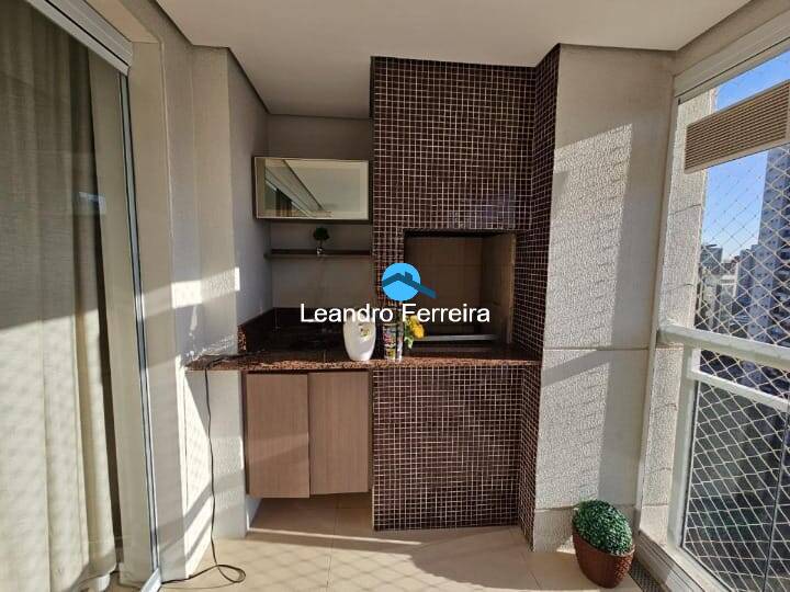 Apartamento à venda com 3 quartos, 130m² - Foto 3