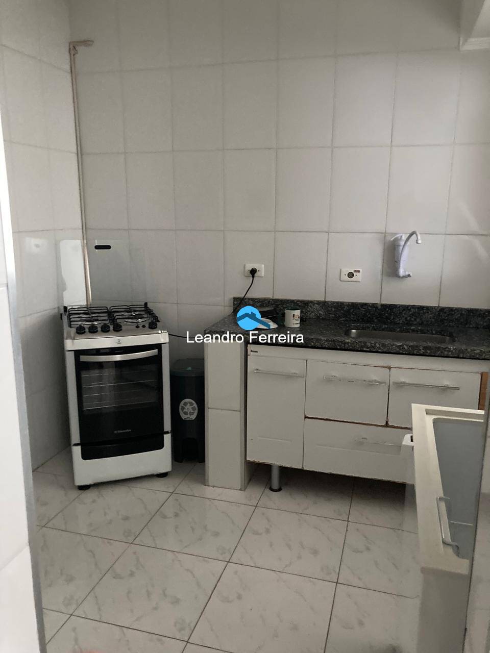 Apartamento à venda com 2 quartos, 64m² - Foto 7