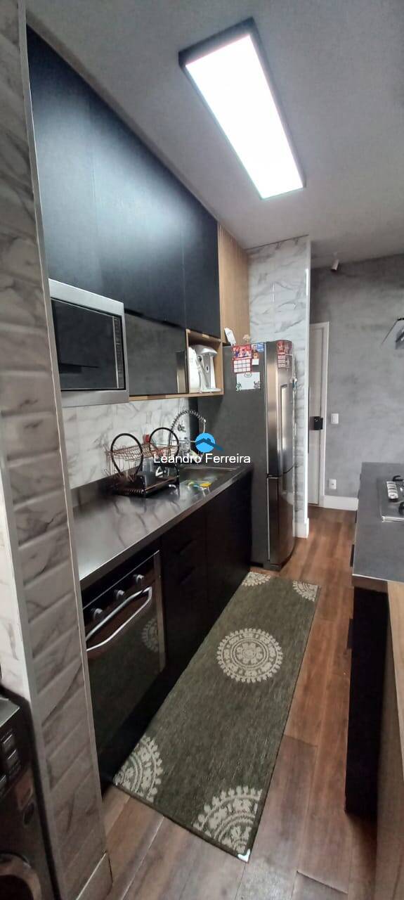 Apartamento à venda com 3 quartos, 94m² - Foto 17