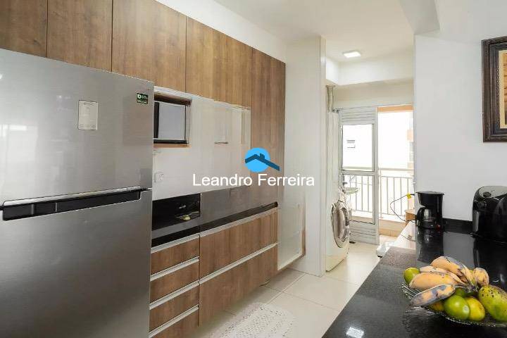 Apartamento à venda com 3 quartos, 94m² - Foto 11