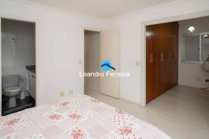 Apartamento à venda com 3 quartos, 100m² - Foto 17