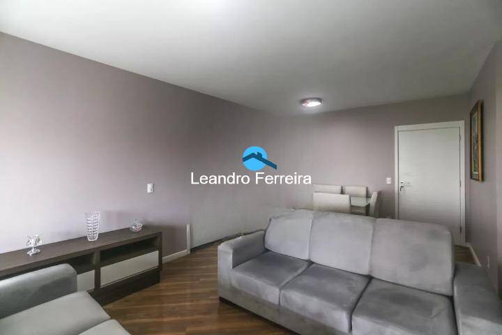 Apartamento à venda com 4 quartos, 147m² - Foto 2