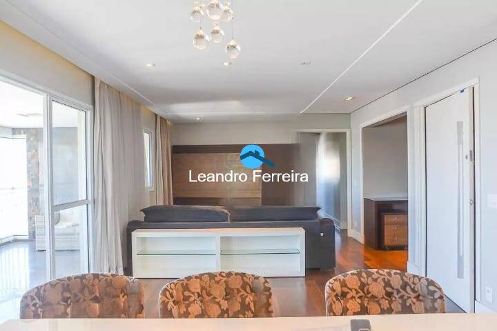 Apartamento à venda com 3 quartos, 156m² - Foto 2