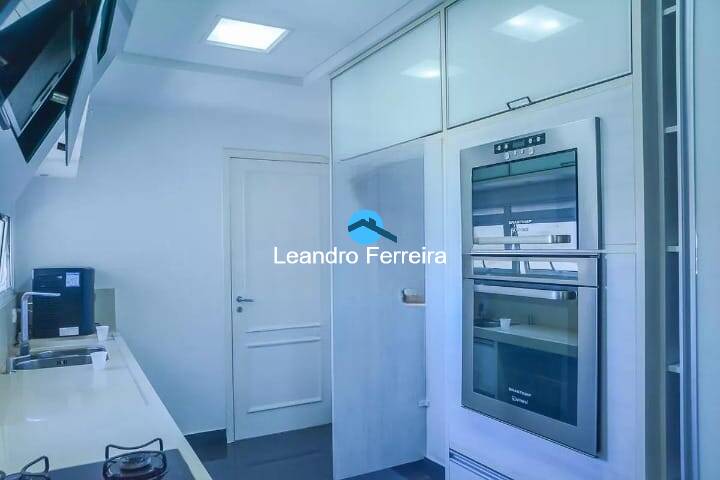 Apartamento à venda com 3 quartos, 156m² - Foto 7