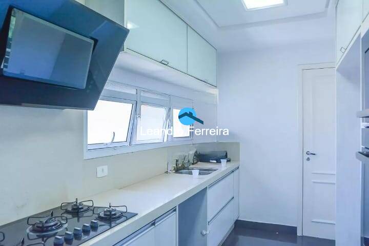 Apartamento à venda com 3 quartos, 156m² - Foto 8