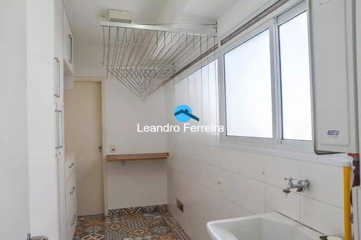 Apartamento à venda com 3 quartos, 156m² - Foto 10