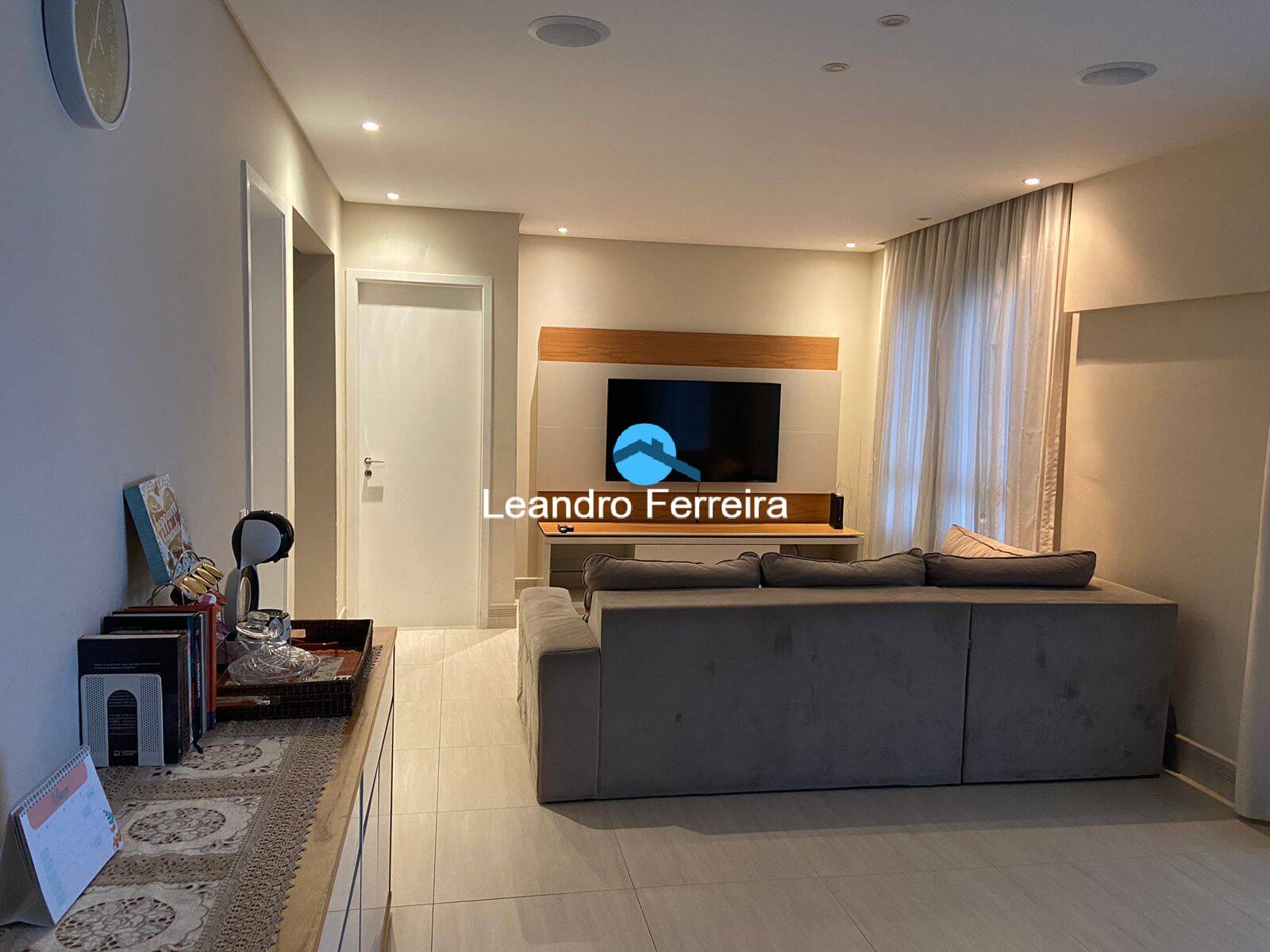 Apartamento à venda com 3 quartos, 123m² - Foto 1