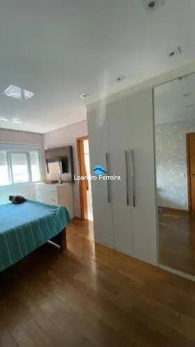 Apartamento à venda com 3 quartos, 158m² - Foto 4