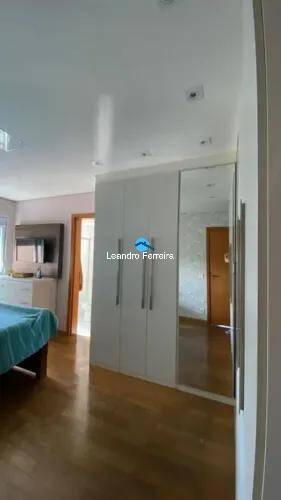 Apartamento à venda com 3 quartos, 158m² - Foto 3