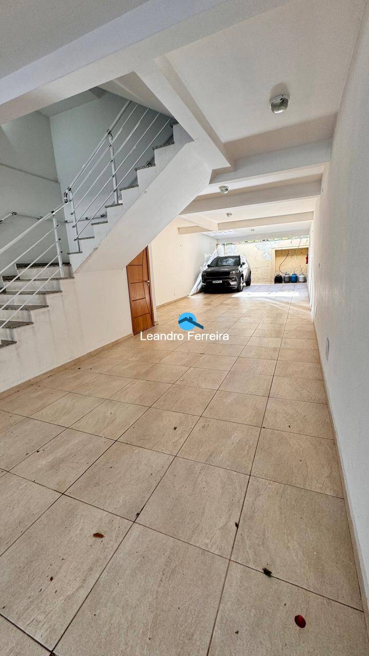 Cobertura à venda com 2 quartos, 100m² - Foto 3