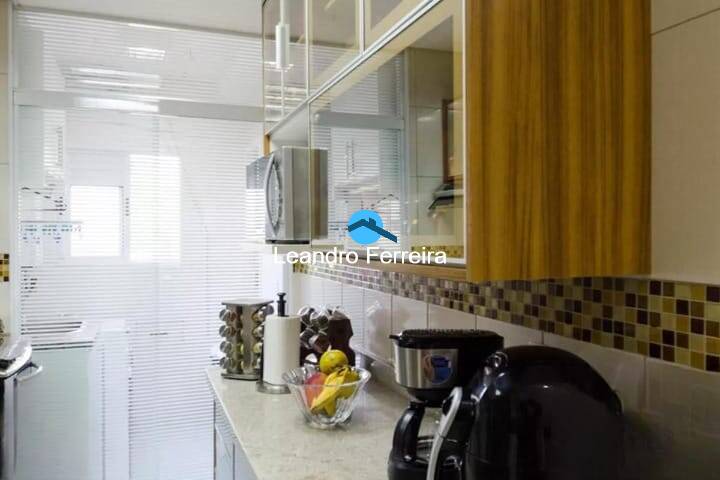 Apartamento à venda com 3 quartos, 102m² - Foto 8