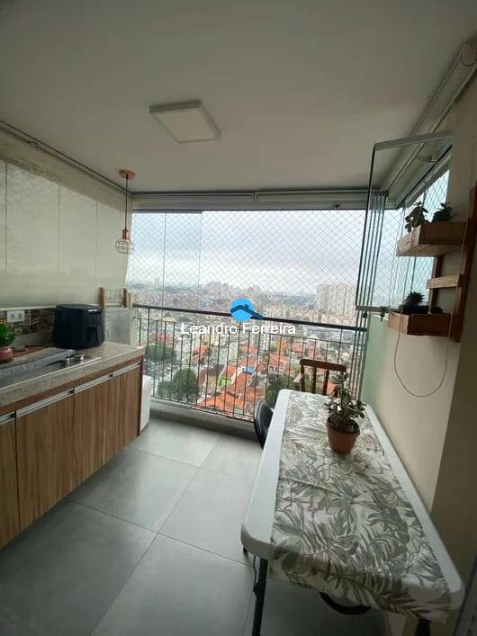 Apartamento à venda com 2 quartos, 69m² - Foto 25