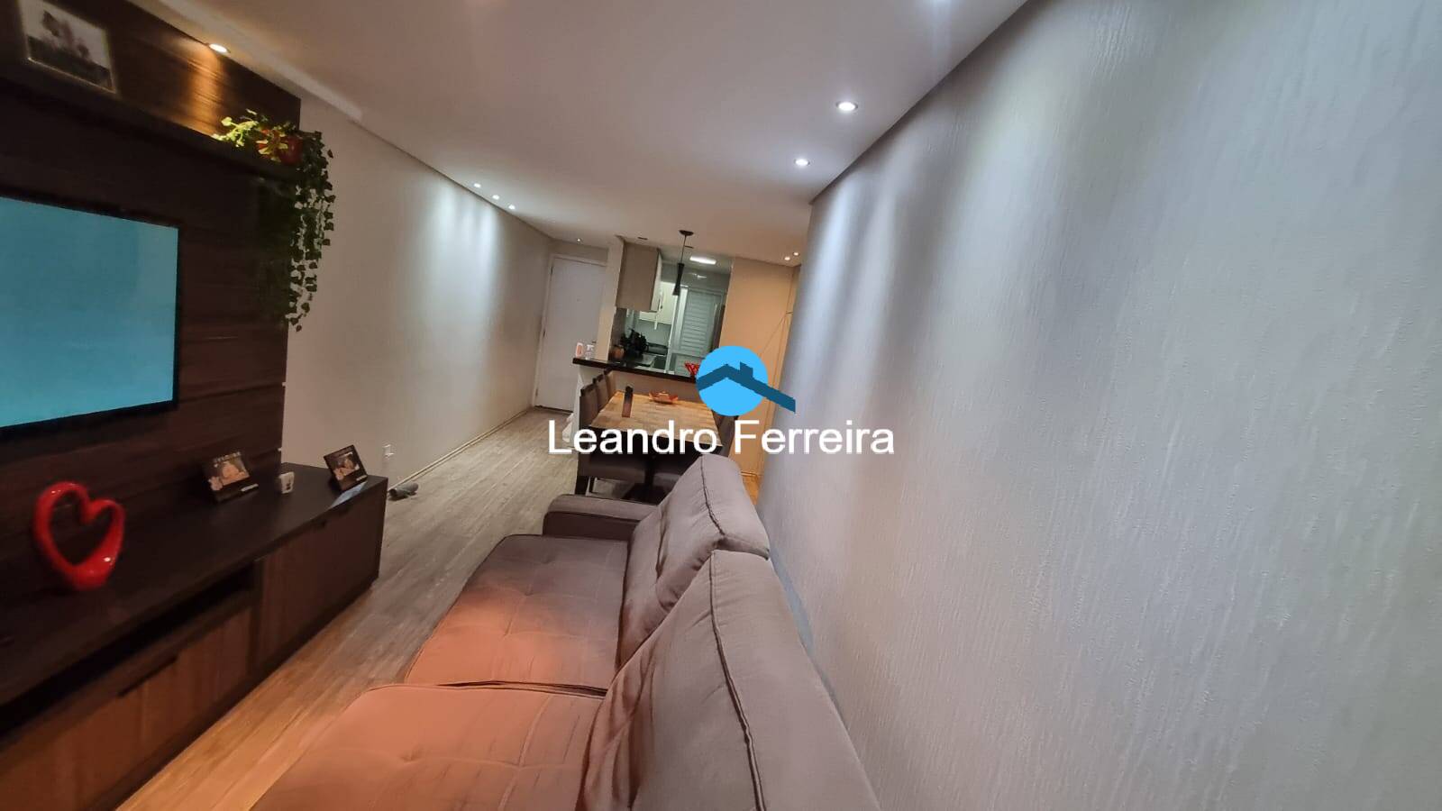 Apartamento à venda com 3 quartos, 82m² - Foto 3