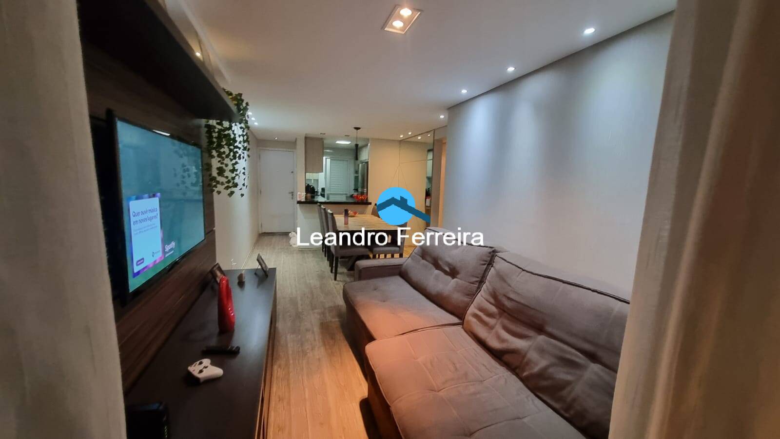 Apartamento à venda com 3 quartos, 82m² - Foto 1