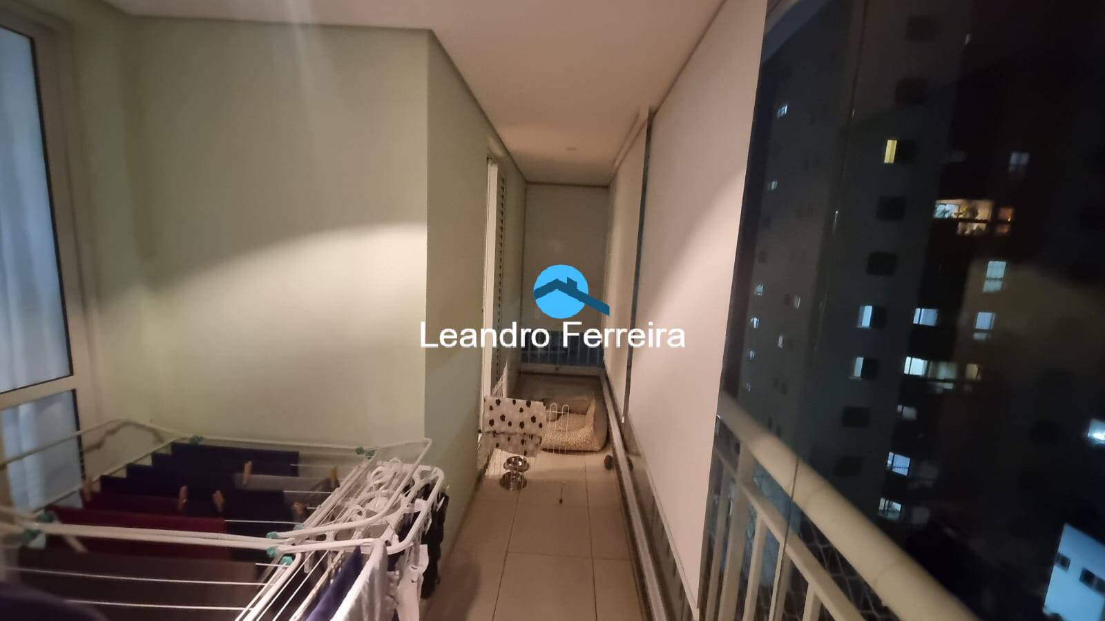 Apartamento à venda com 3 quartos, 82m² - Foto 13