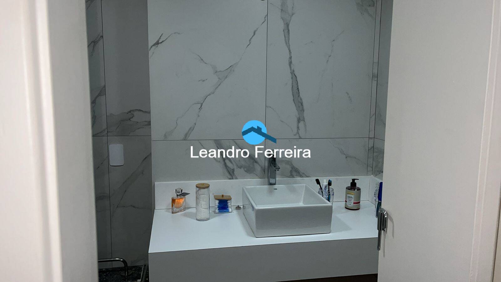 Apartamento à venda com 3 quartos, 127m² - Foto 14