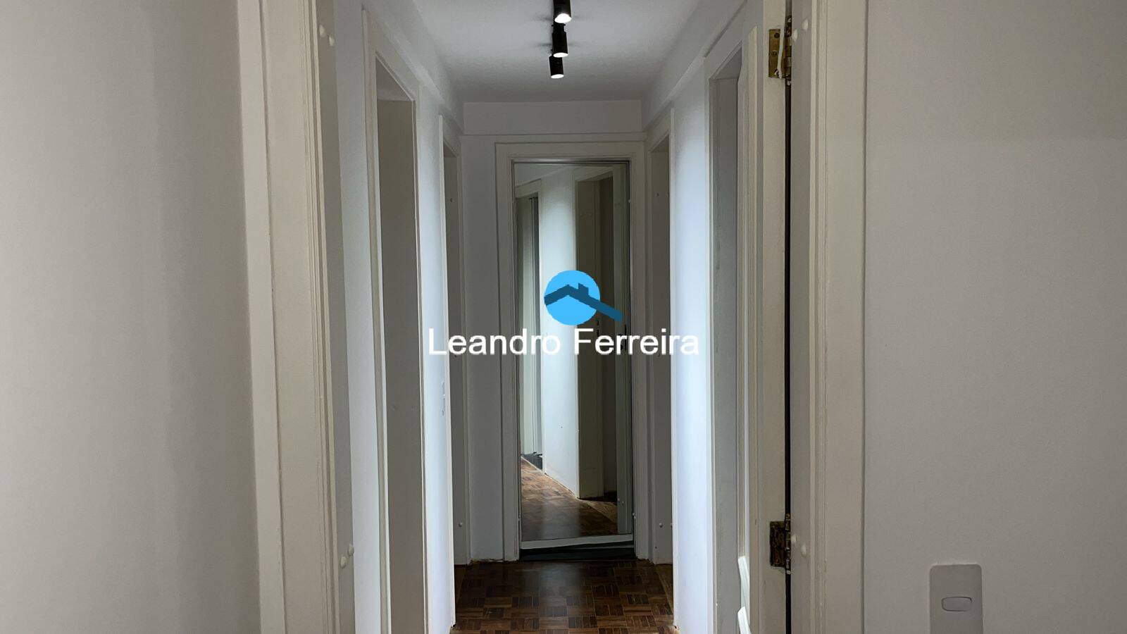 Apartamento à venda com 3 quartos, 127m² - Foto 17