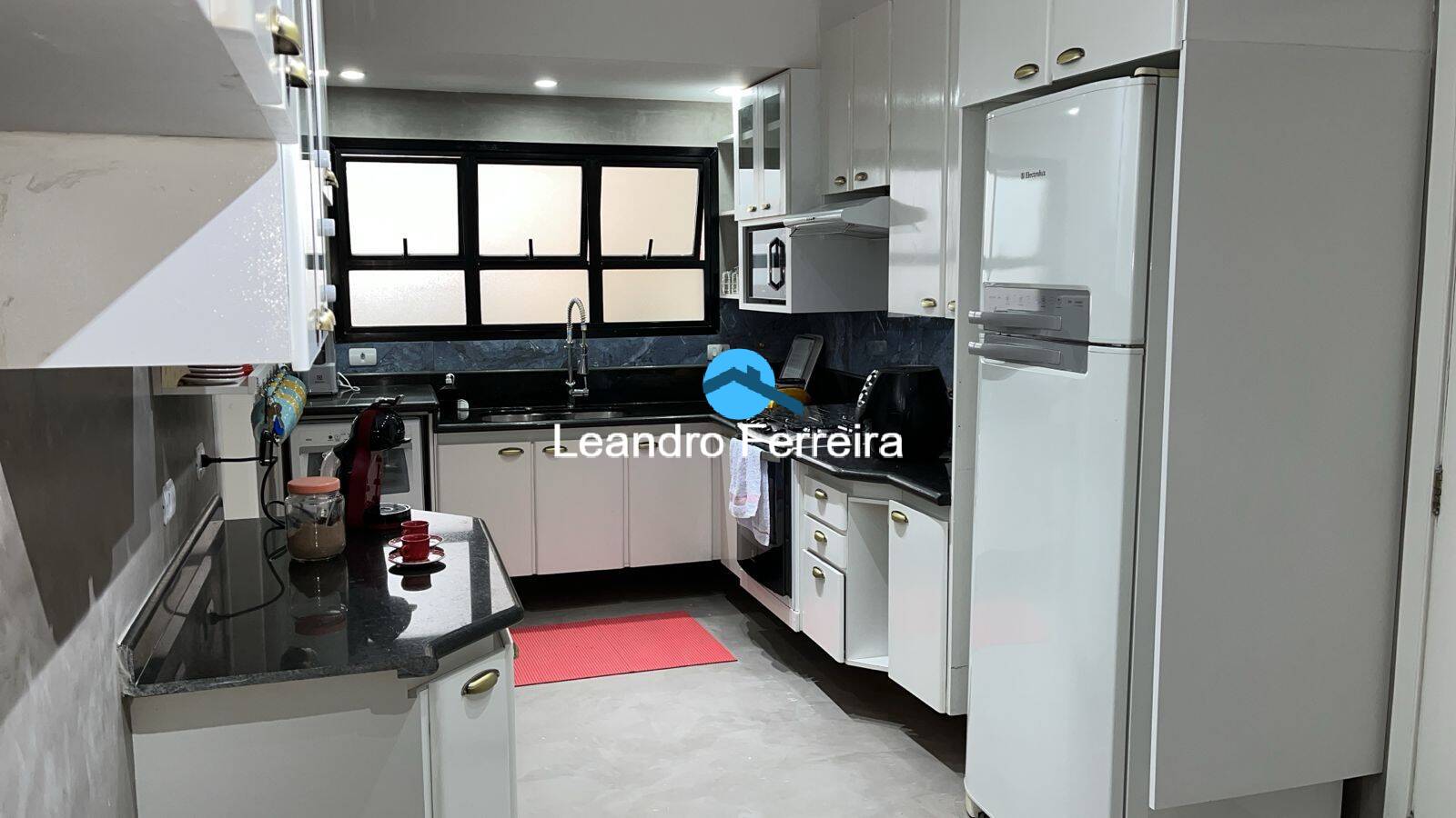 Apartamento à venda com 3 quartos, 127m² - Foto 8